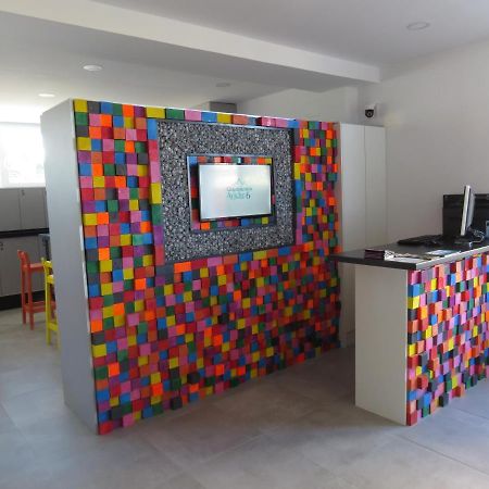 Hotel Alojamientos Aviche 6 산탄데르 외부 사진